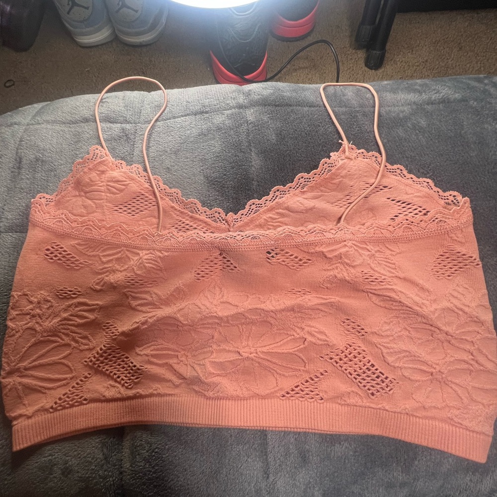 Forever 21 bra .